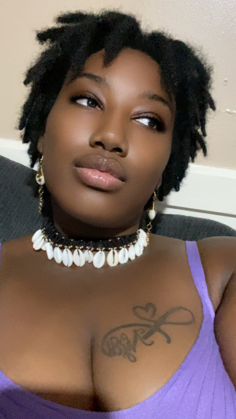 deshonna williams cover image