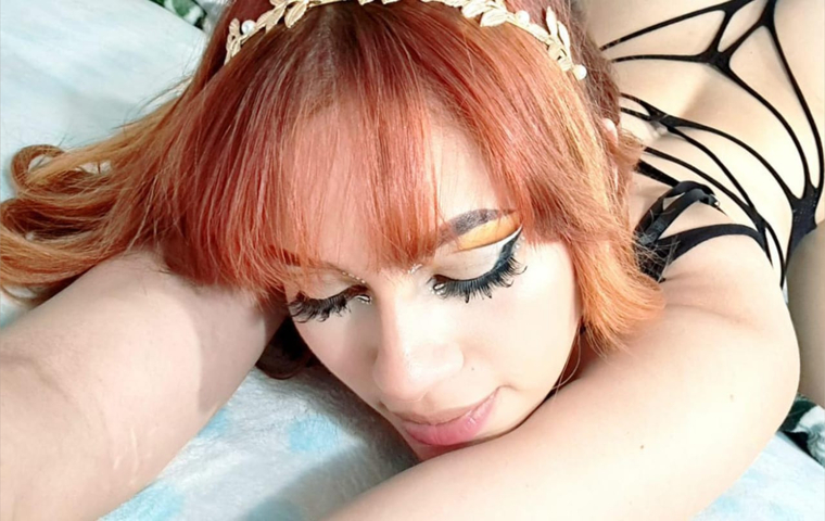 Emily Nicole banner image