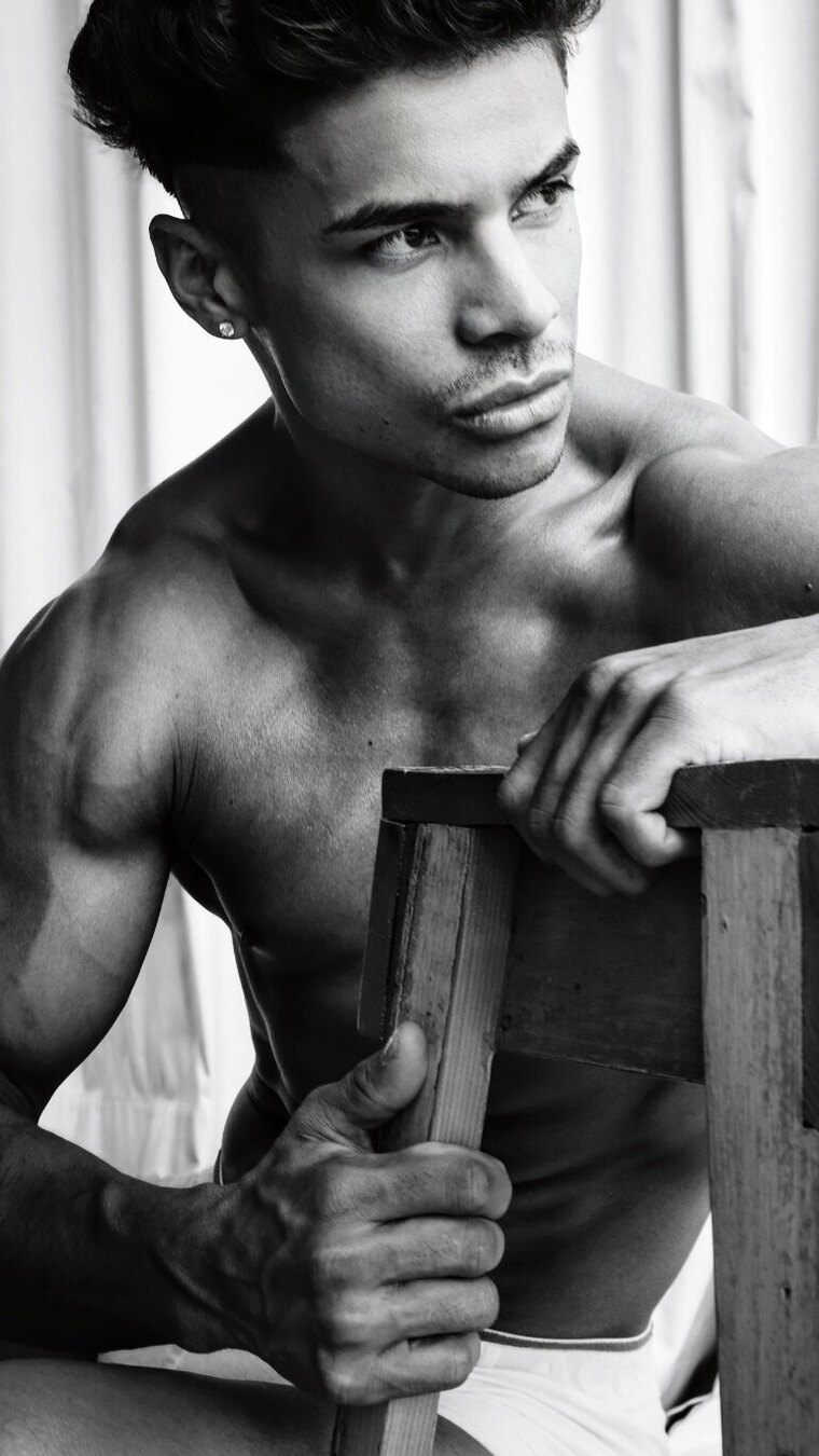 Nico Rizoxxx😈 cover image