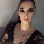 Nicole avatar