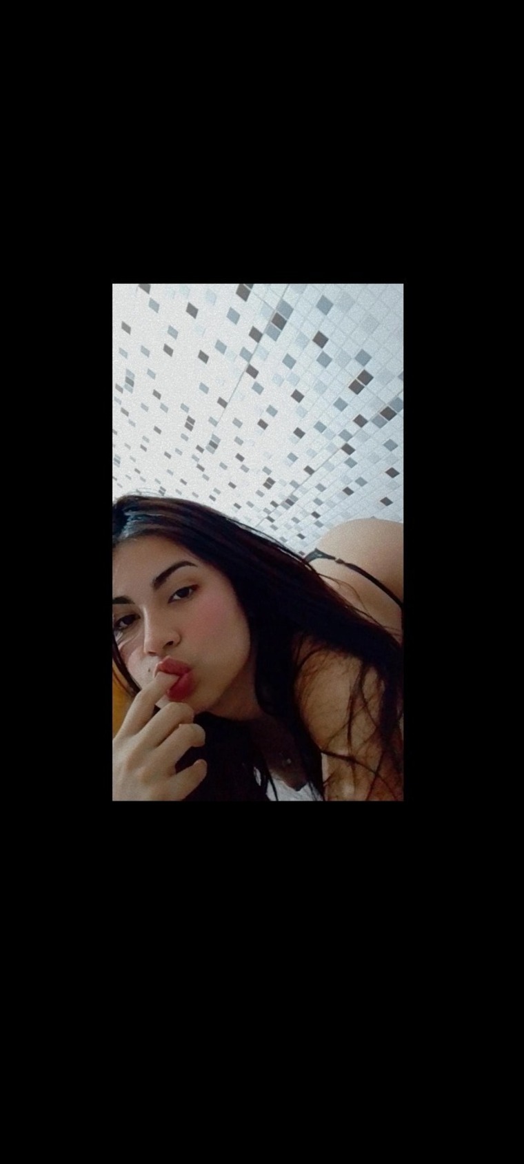 N I C O L 💋 cover image