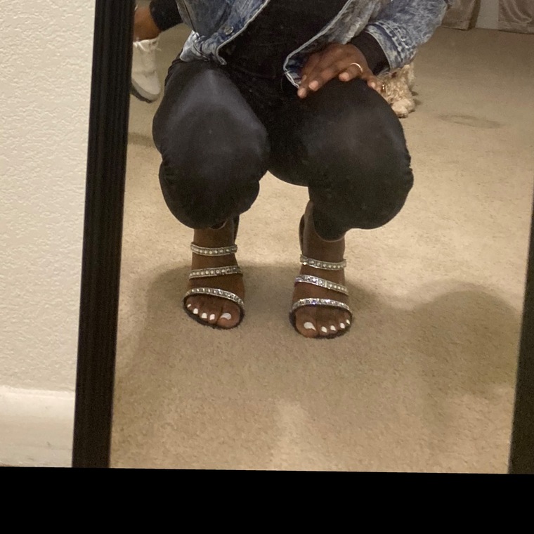 Lavish feet🥰🧡 cover image