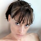 Nicole Stewart avatar