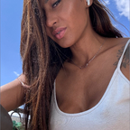 Nicole avatar