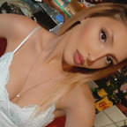 Nicolle avatar