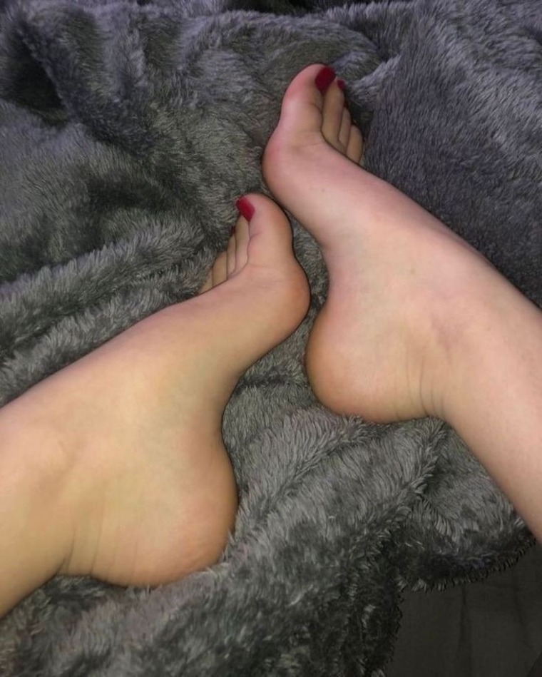 Nicolette Gzlz cover image