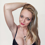 NikkiMaze 💋 avatar