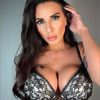 Nikki Nip avatar
