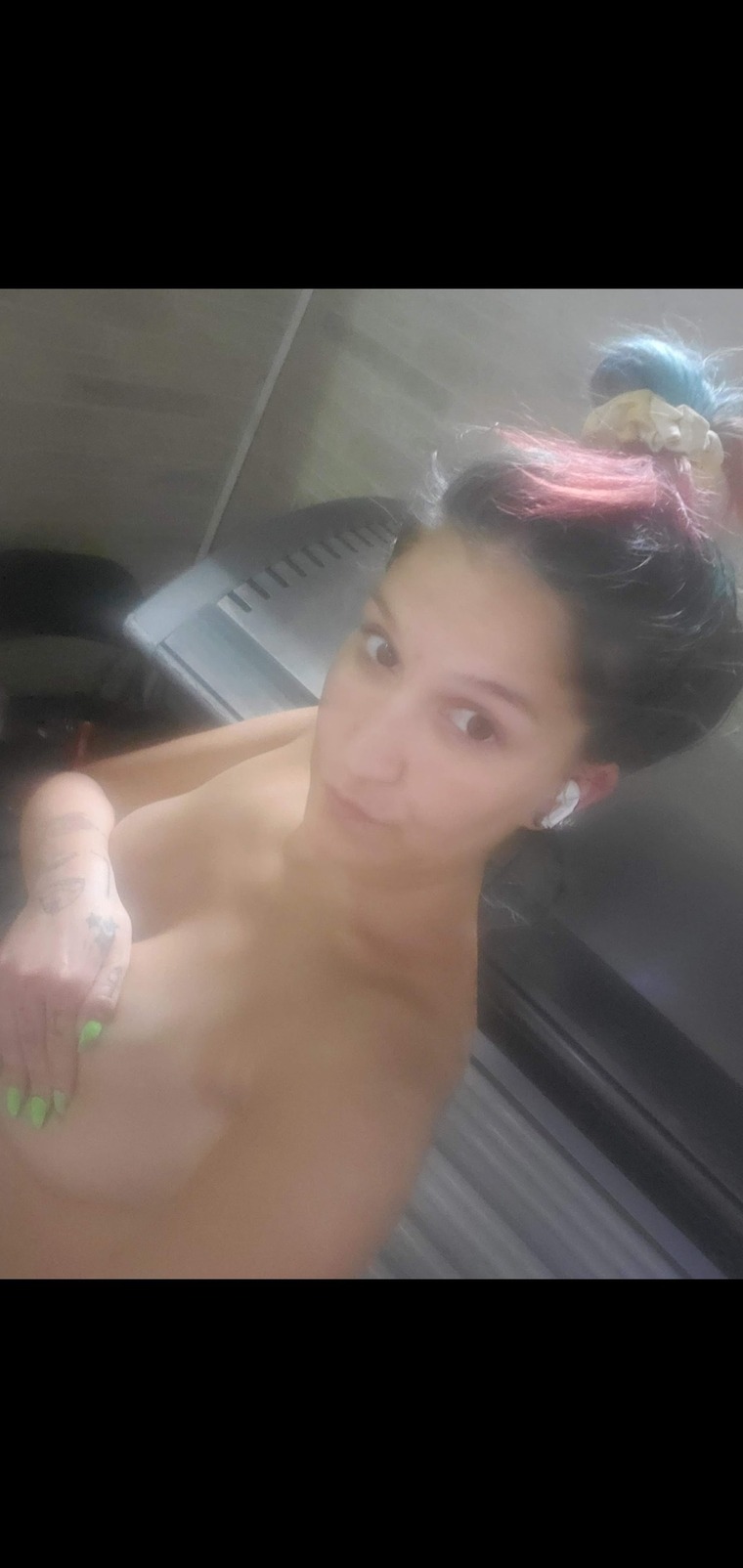 NikkiPoo cover image