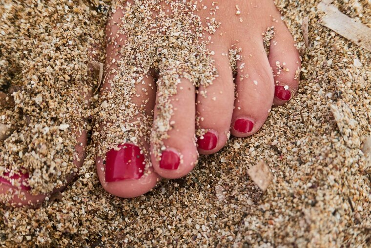 Nikkisilkytoes cover image