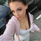 NikkyGirl avatar