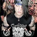 Nikky Casket avatar