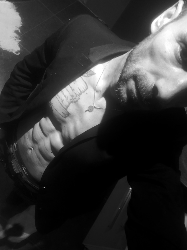 Nikos cover image