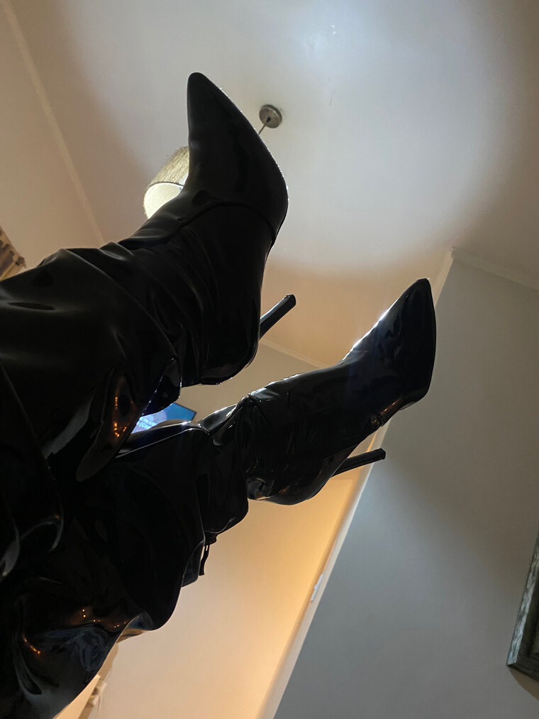 Niky Ladyboy 🏳️⚧️ banner image