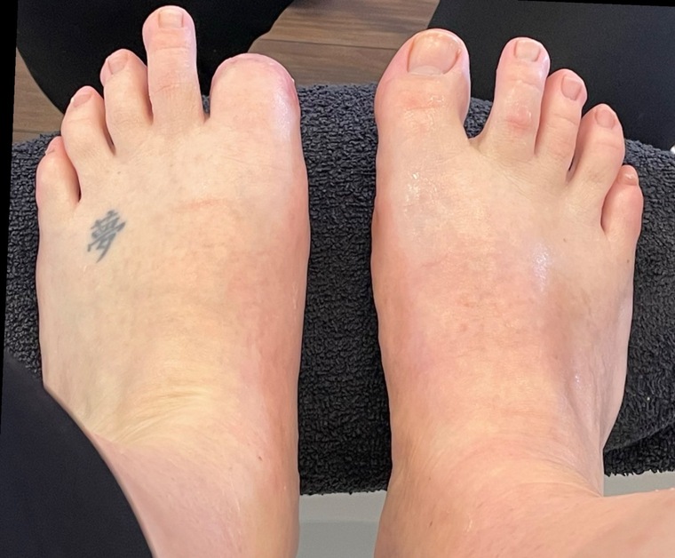 Ninetoes9 cover image