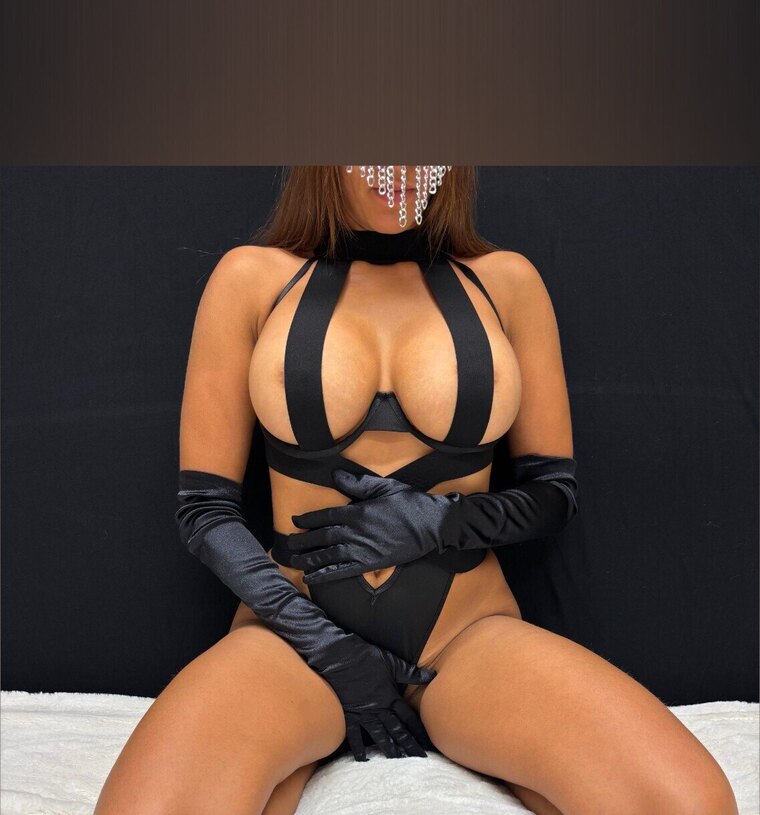 NoiraX cover image