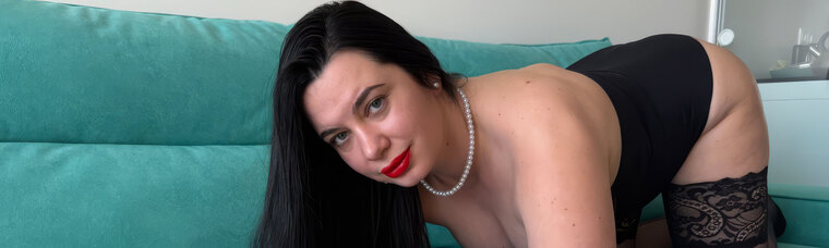 Nola Sinclair banner image