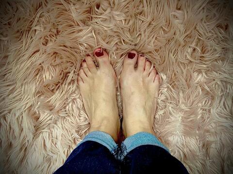 JJs Norfolk Feet cover image