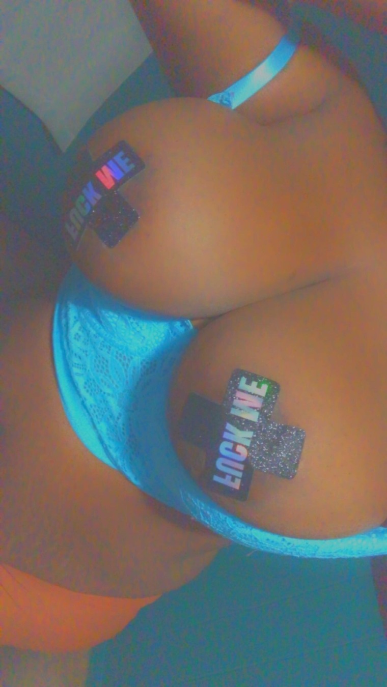 Darkskinnnn cover image