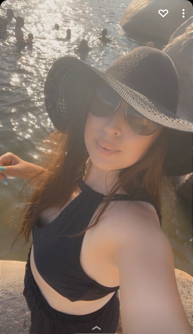 Miss Amanda banner image
