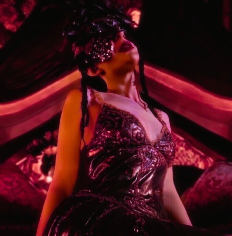 Vixen - Not your average Babe 💜 banner image