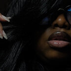 𝕹𝖞𝖆𝖒𝖊 𝕾𝖔𝖑 💸⛓️🖤🥀 (like Miami🌴) avatar