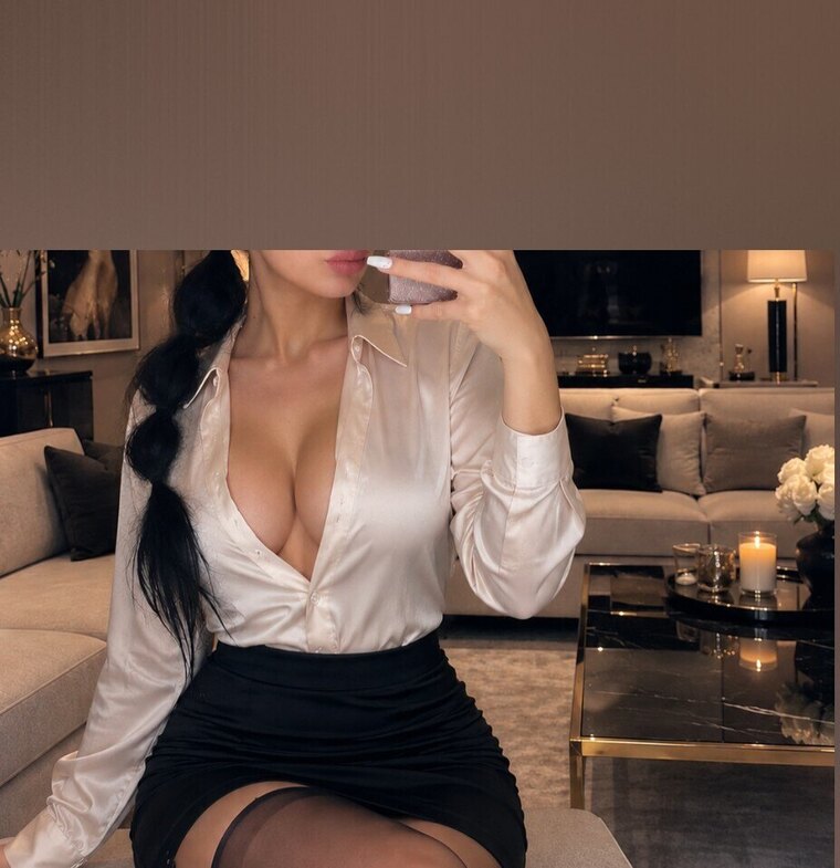 queennylon2026 banner image