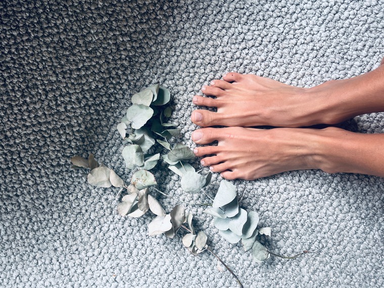 Oceane Feet cover image