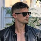 OliPhoenix avatar