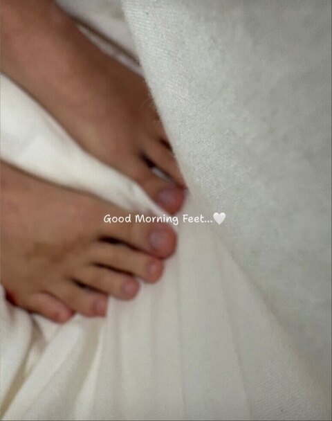 One Little Detail🤎🦶🏼 cover image
