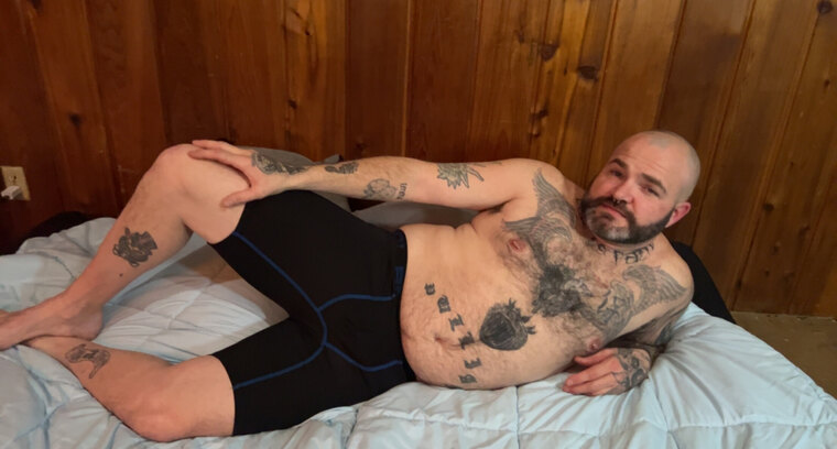 Onethickswitch69 banner image