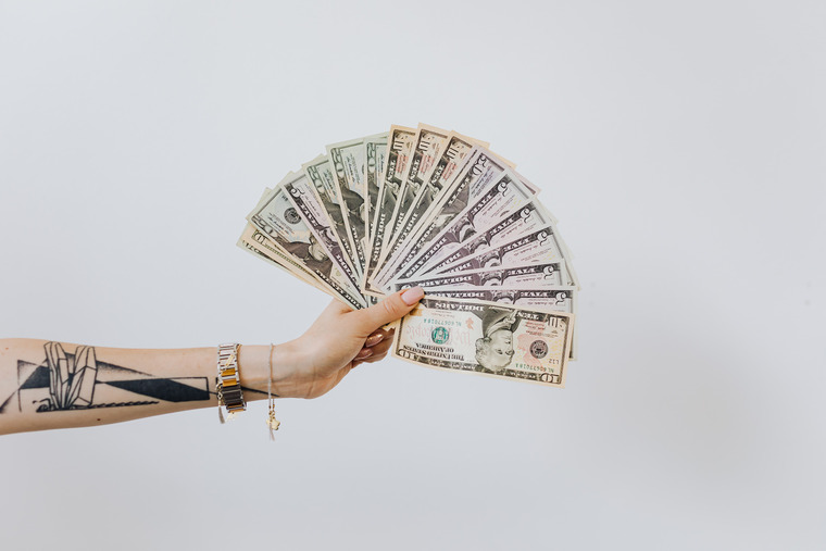 💰How to be successful on OnlyFans 2023 banner image