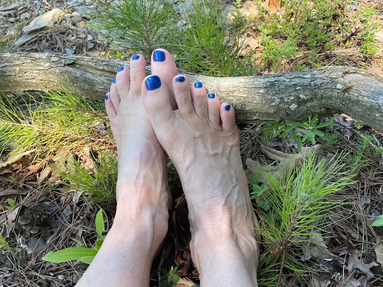 OnlyFeets cover image