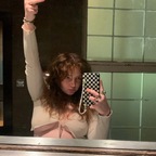 SHY BBY REDHEAD 🥺🫶🏻🧚🏼‍♀️🌸🍒🍑🦊 FOXY avatar