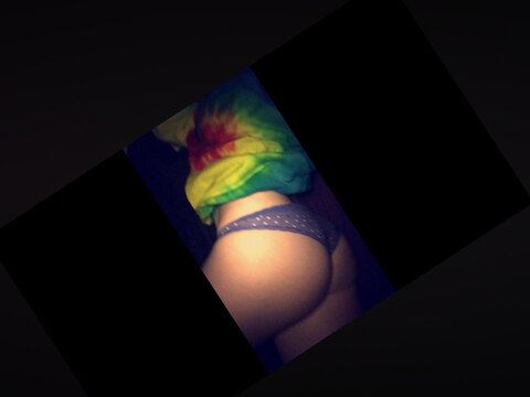 💋 cover image