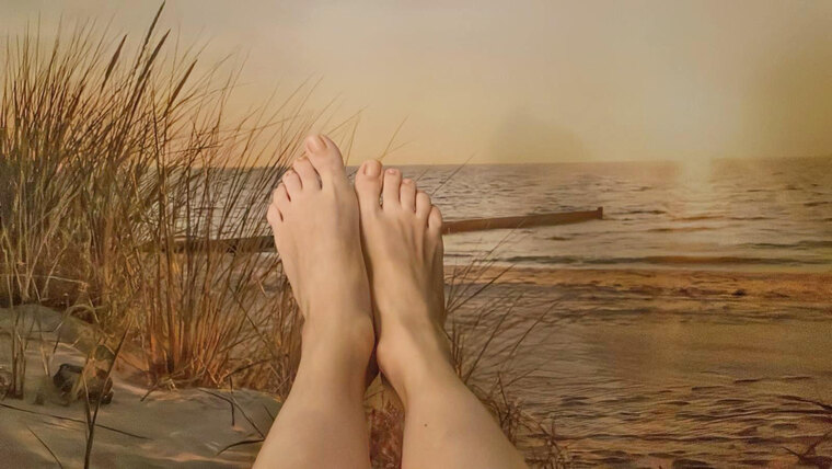OnlyJustMyFeet cover image