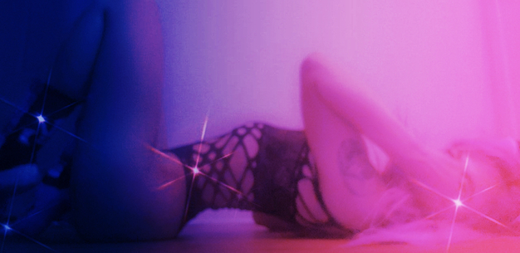 Pixxxie grey banner image