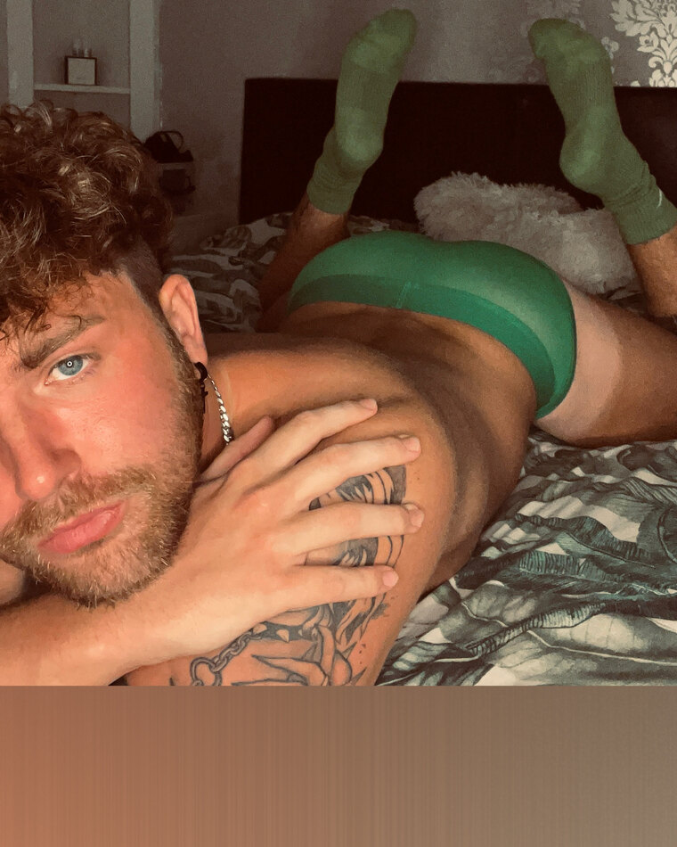 Sam🍆 banner image