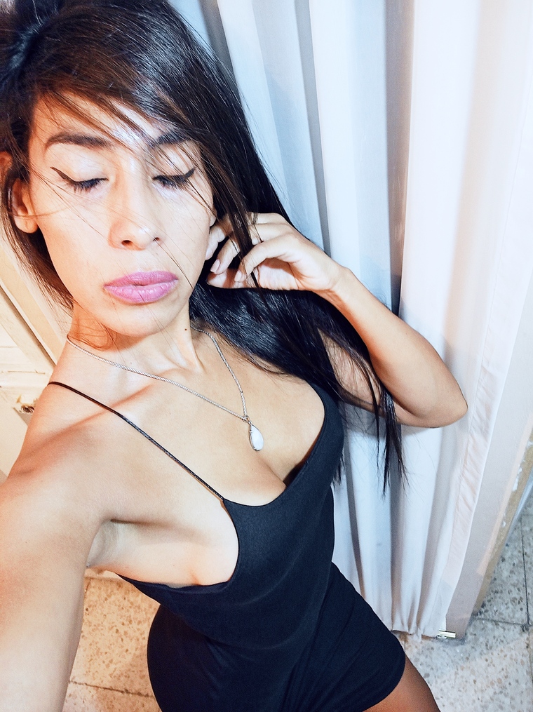 Alicia Velasco cover image