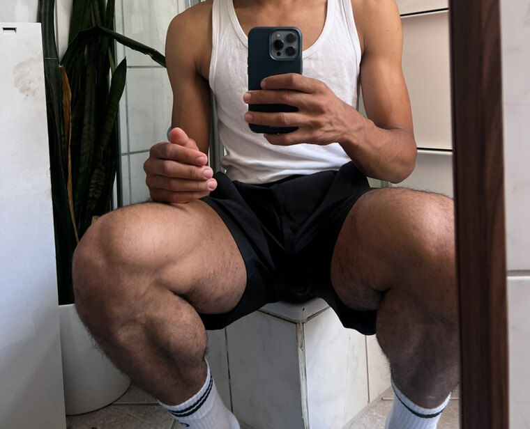 Outdoorlovrr (🔞+) cover image