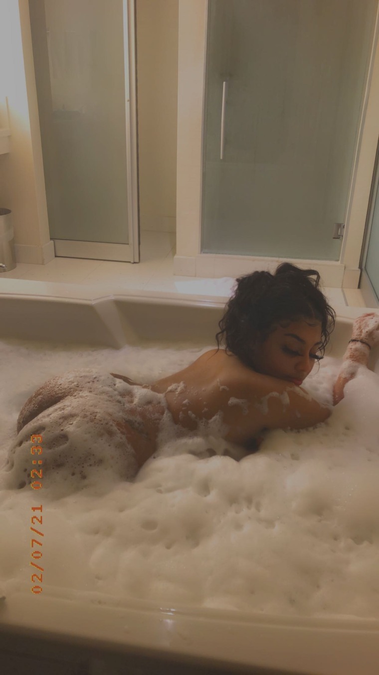 Gigi cover image