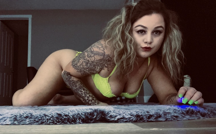 🔞 Paisley Summers FREE 🔥 cover image