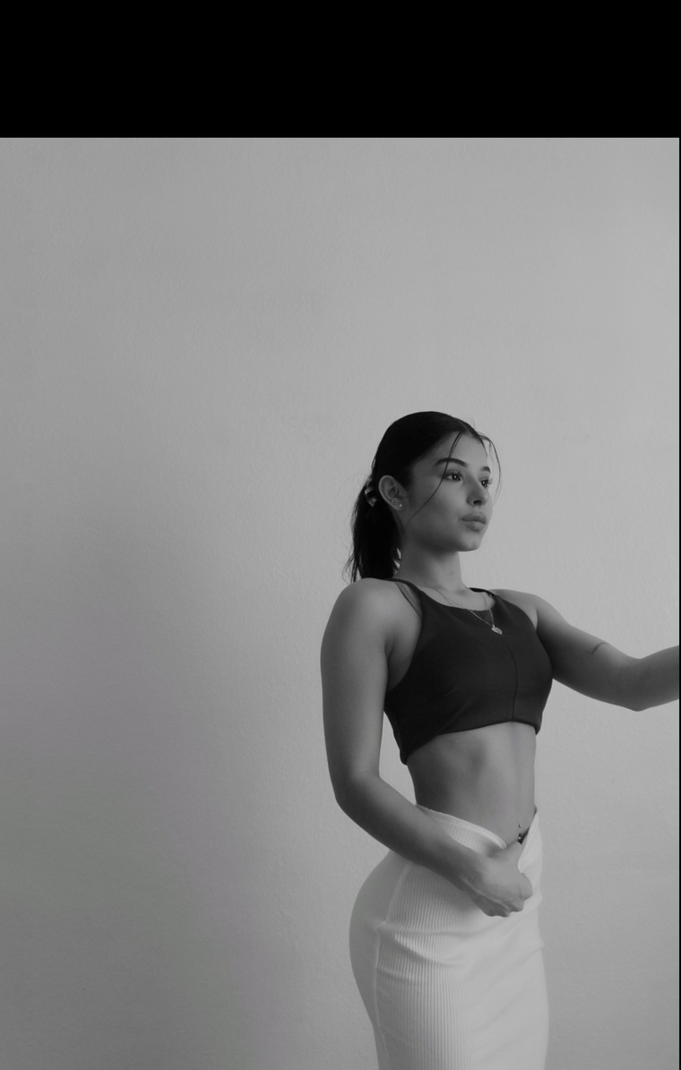 Paola Soriano cover image