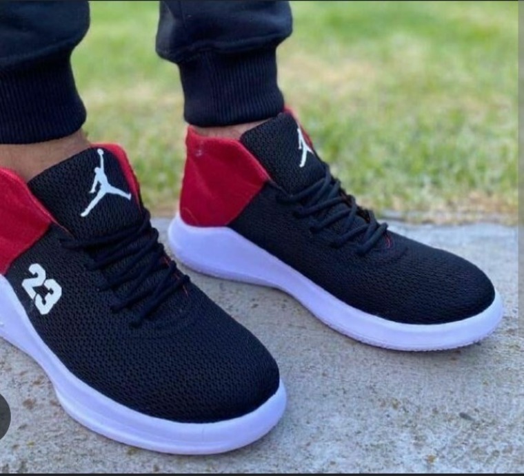 Papi feet cover image