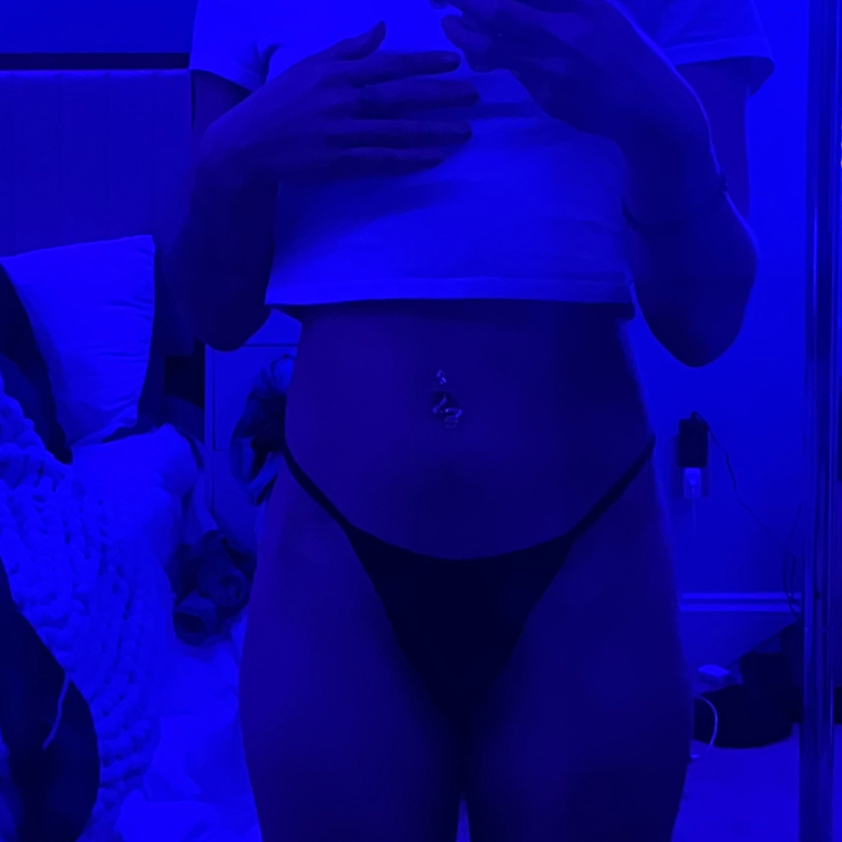 MILAA💸 cover image