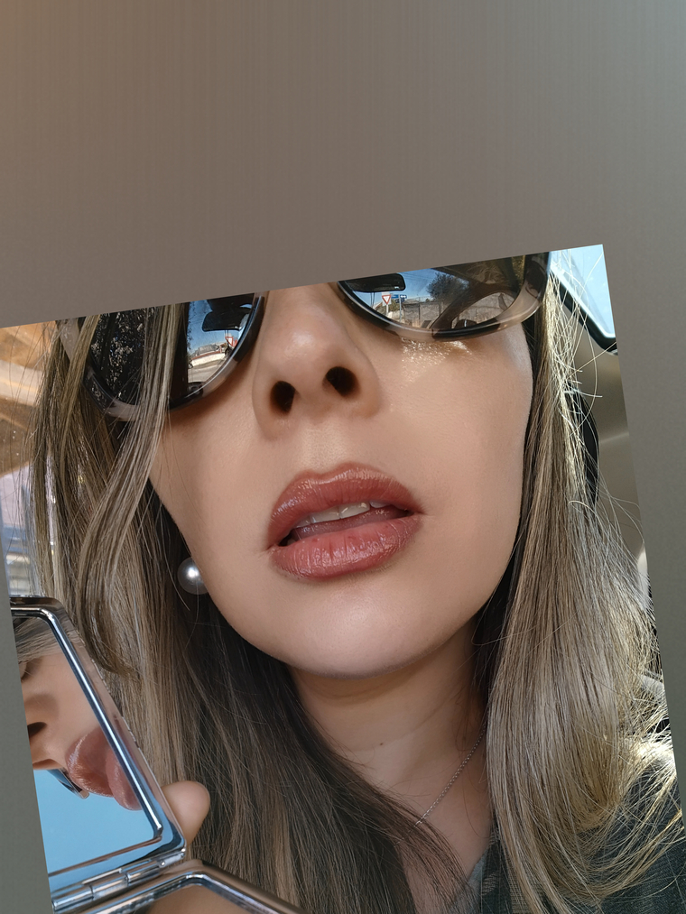 Glamorosos Labios carnosos banner image