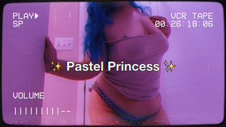 𝓟𝓪𝓼𝓽𝓮𝓵 𝓹𝓻𝓲𝓷𝓬𝓮𝓼𝓼 cover image