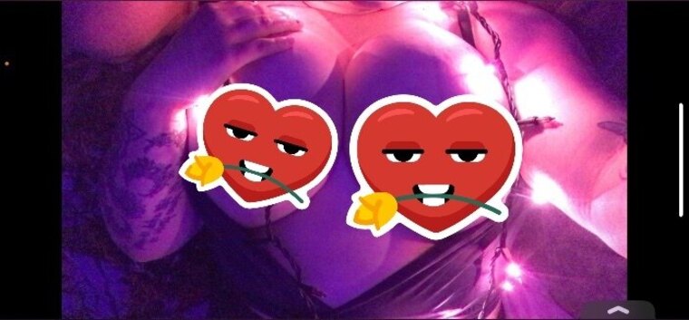 Bigtittiegal🦋🫶🏼 cover image