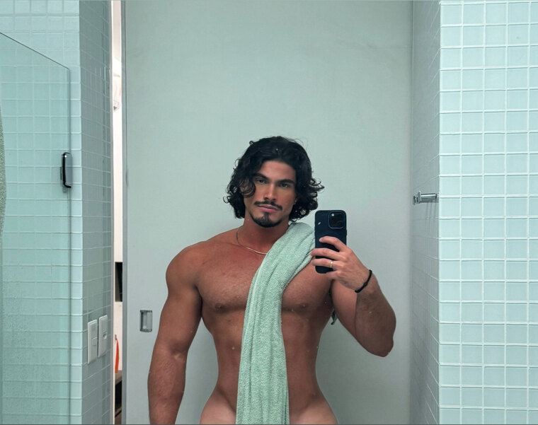 Paulo Victor Melo banner image