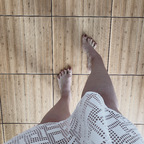 Peachy Fox Feet avatar